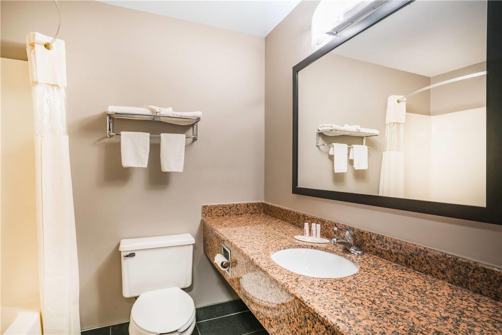 Days Inn & Suites By Wyndham Wausau Rom bilde